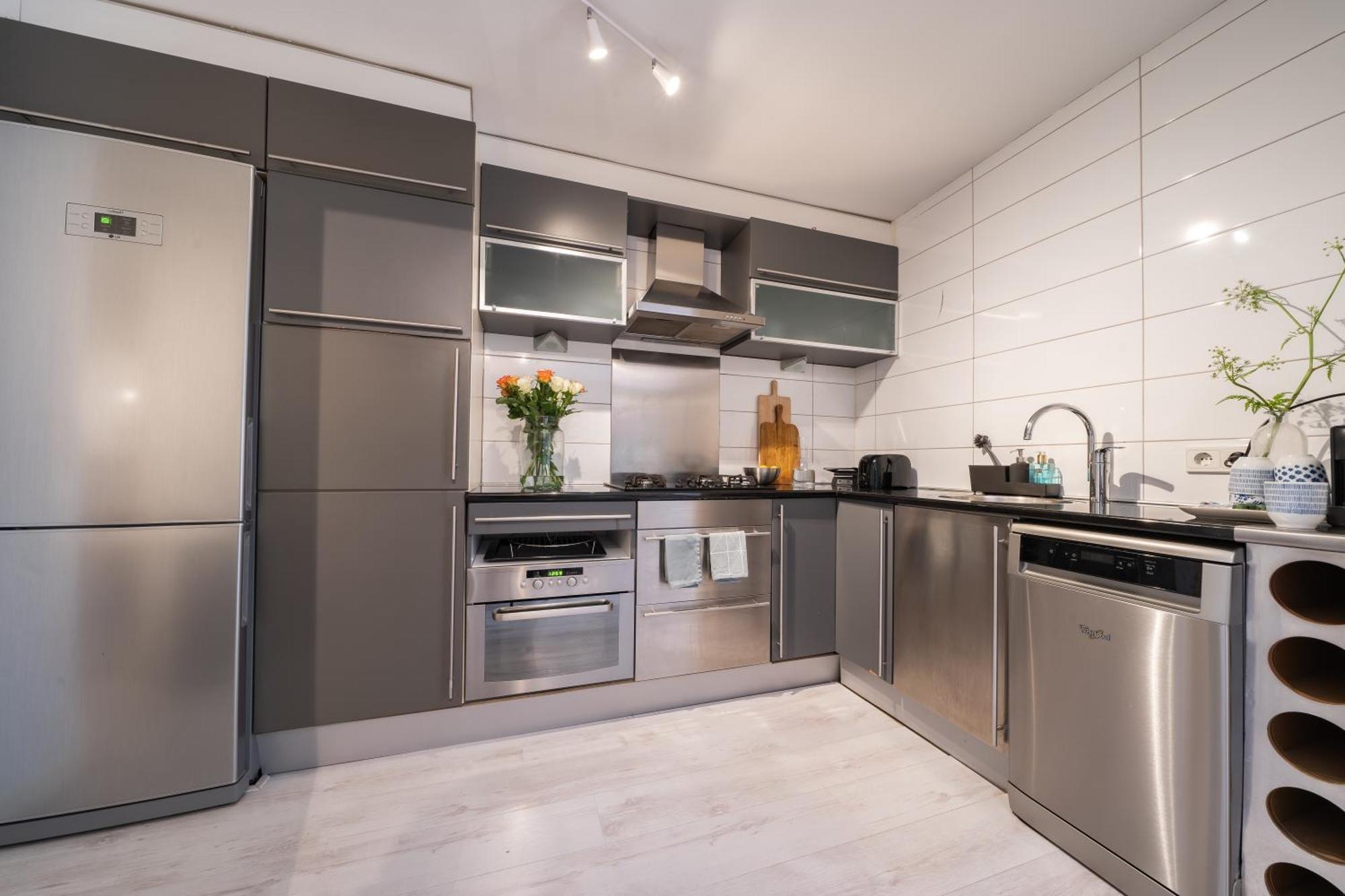 Apartamento Hello Noordwijk - Souterrain Hoogwakersbosstraat 6 Exterior foto