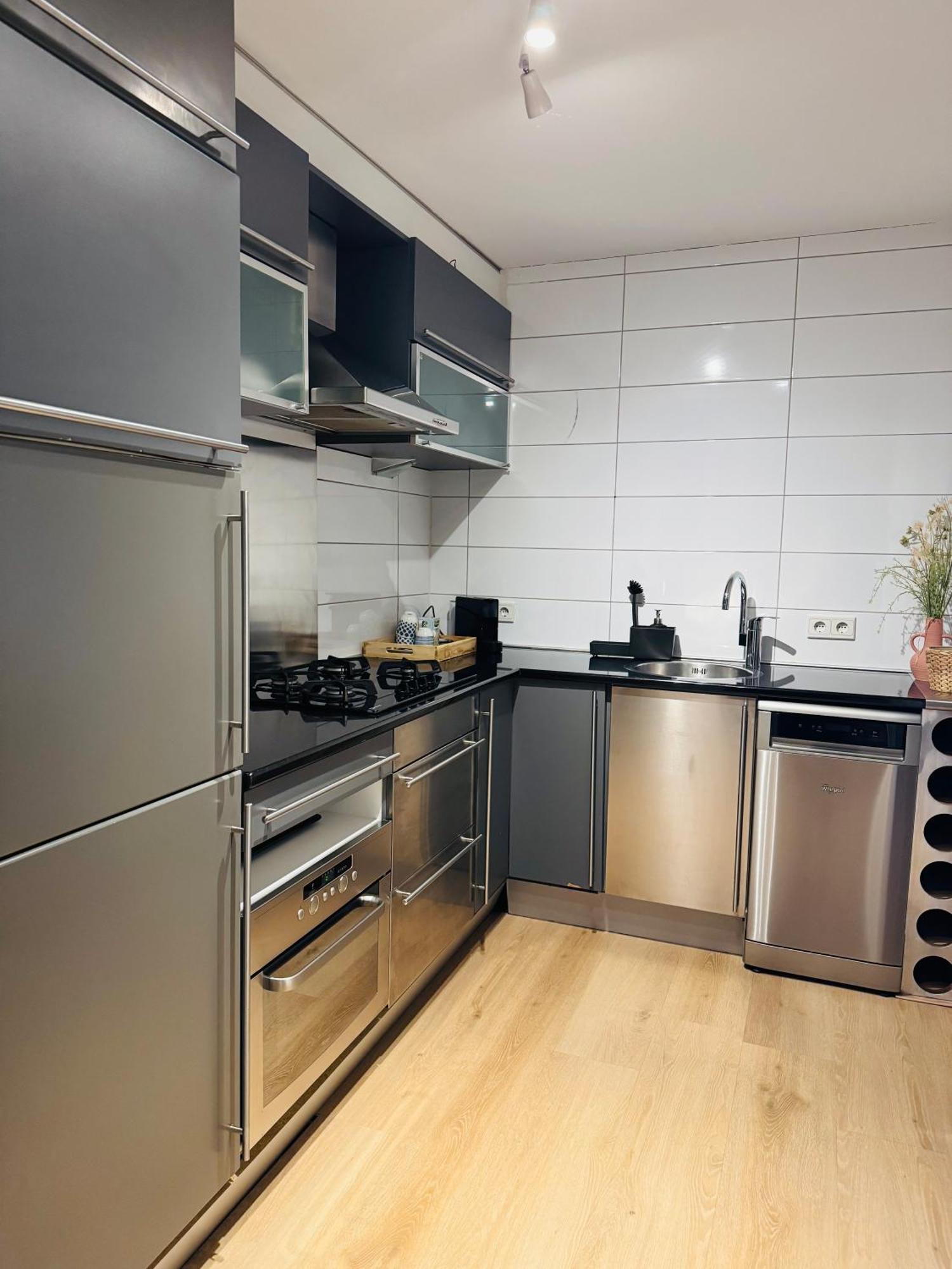 Apartamento Hello Noordwijk - Souterrain Hoogwakersbosstraat 6 Exterior foto