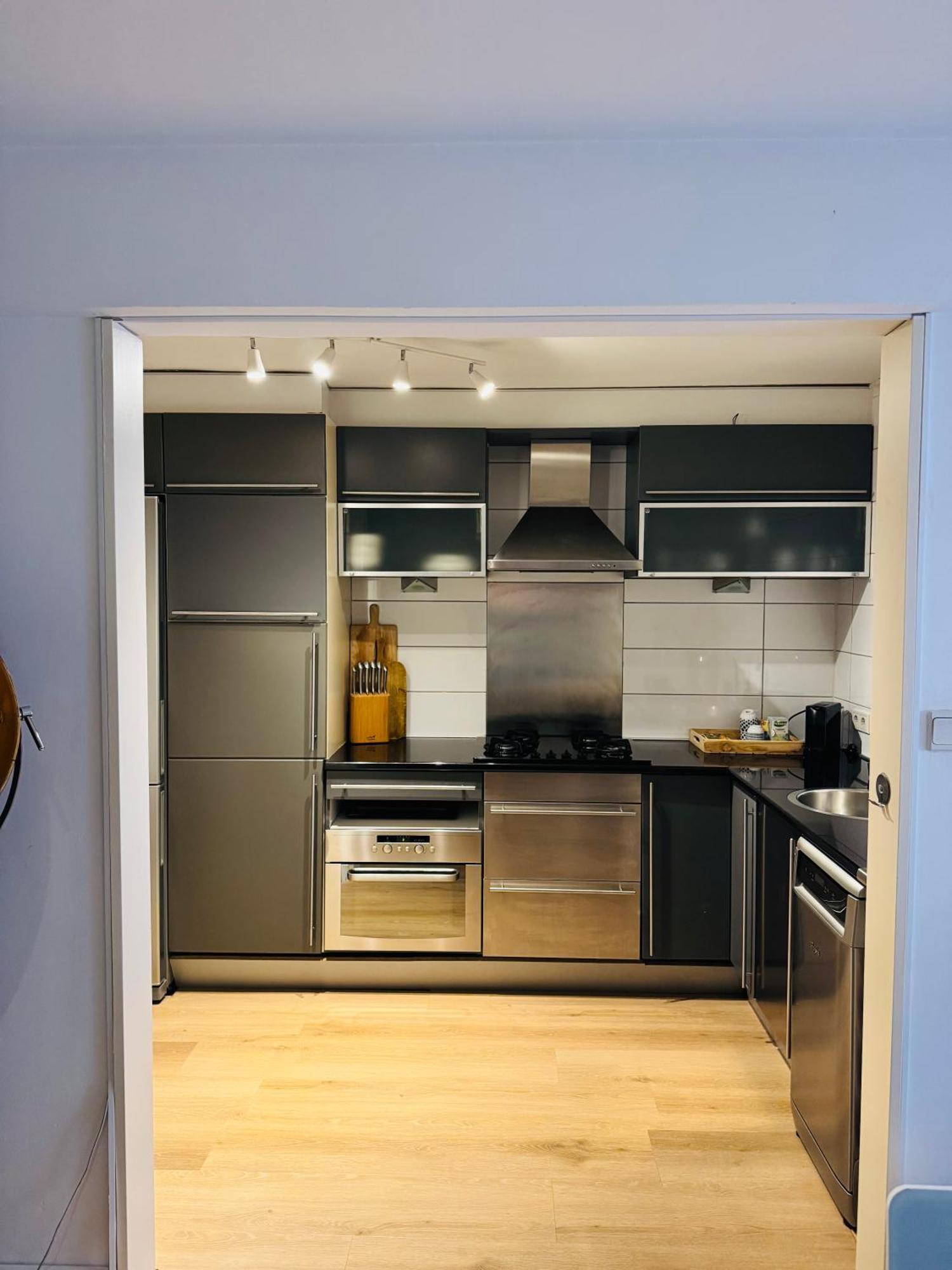 Apartamento Hello Noordwijk - Souterrain Hoogwakersbosstraat 6 Exterior foto