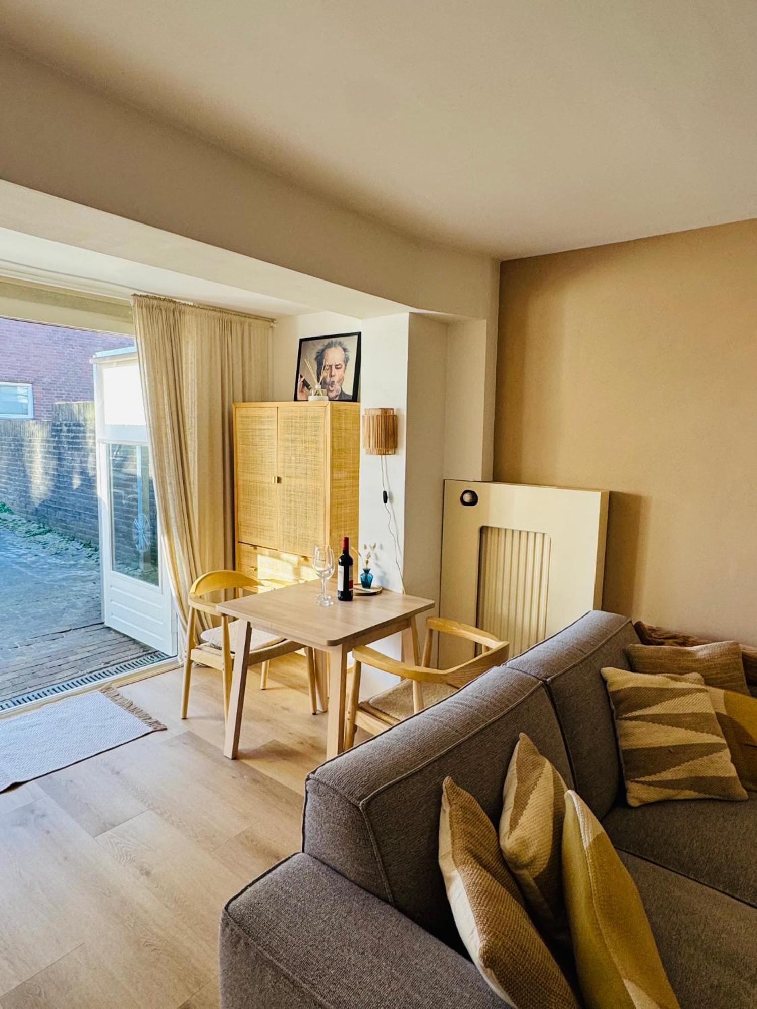 Apartamento Hello Noordwijk - Souterrain Hoogwakersbosstraat 6 Exterior foto